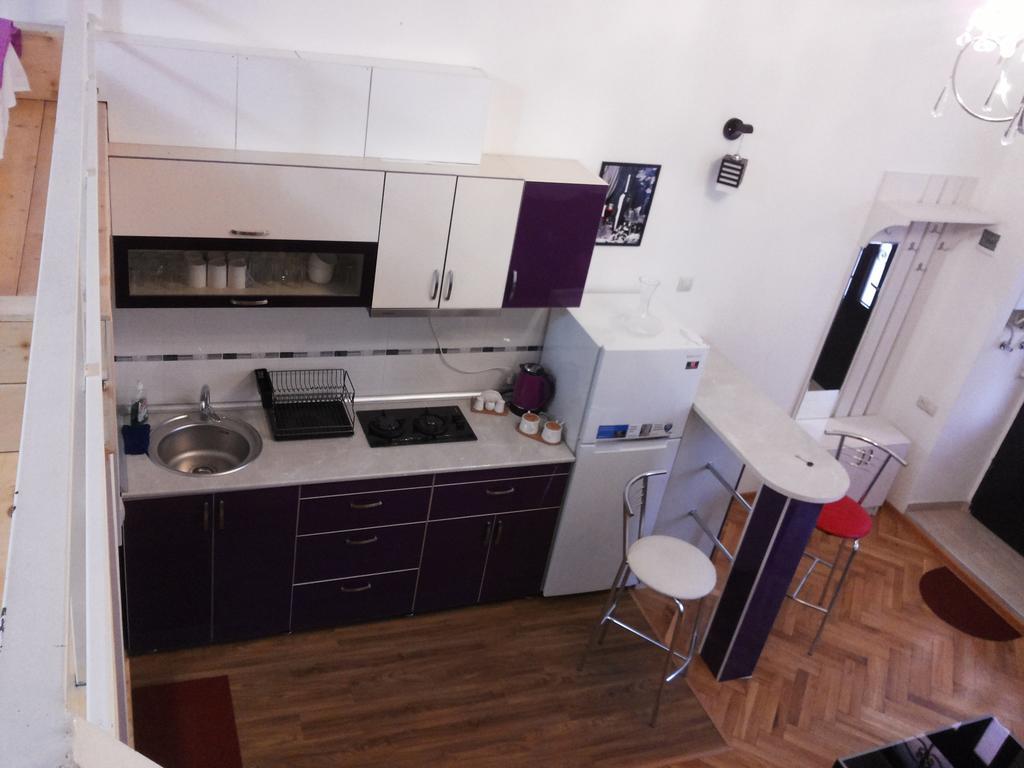 Comfortable Flat In Central Tbiliszi Szoba fotó